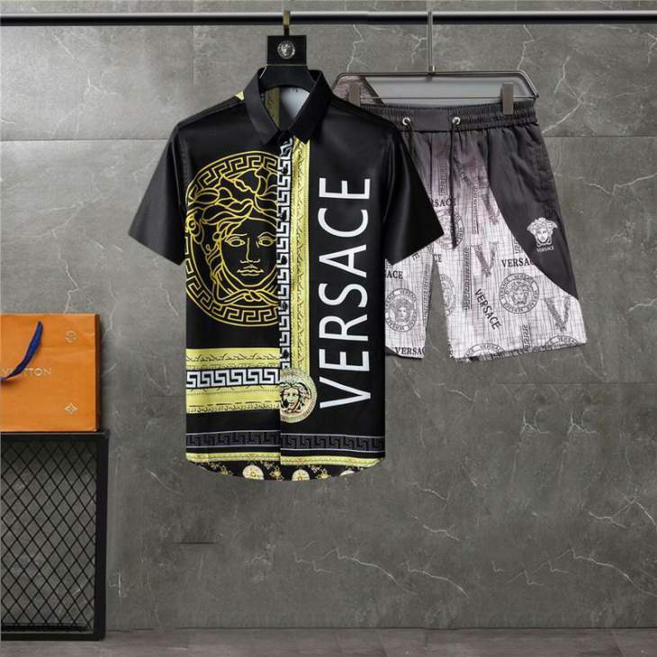 Picture of Versace Shirt Pant Suits _SKUVersaceM-3XL12yx21924808
